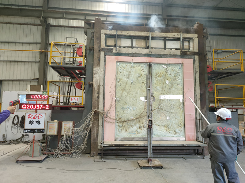 防火玻璃門和防盜門有什么區別？